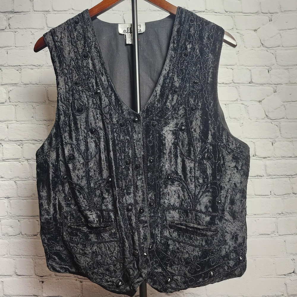 L vintage all black velvety with embroidery accents button up vest